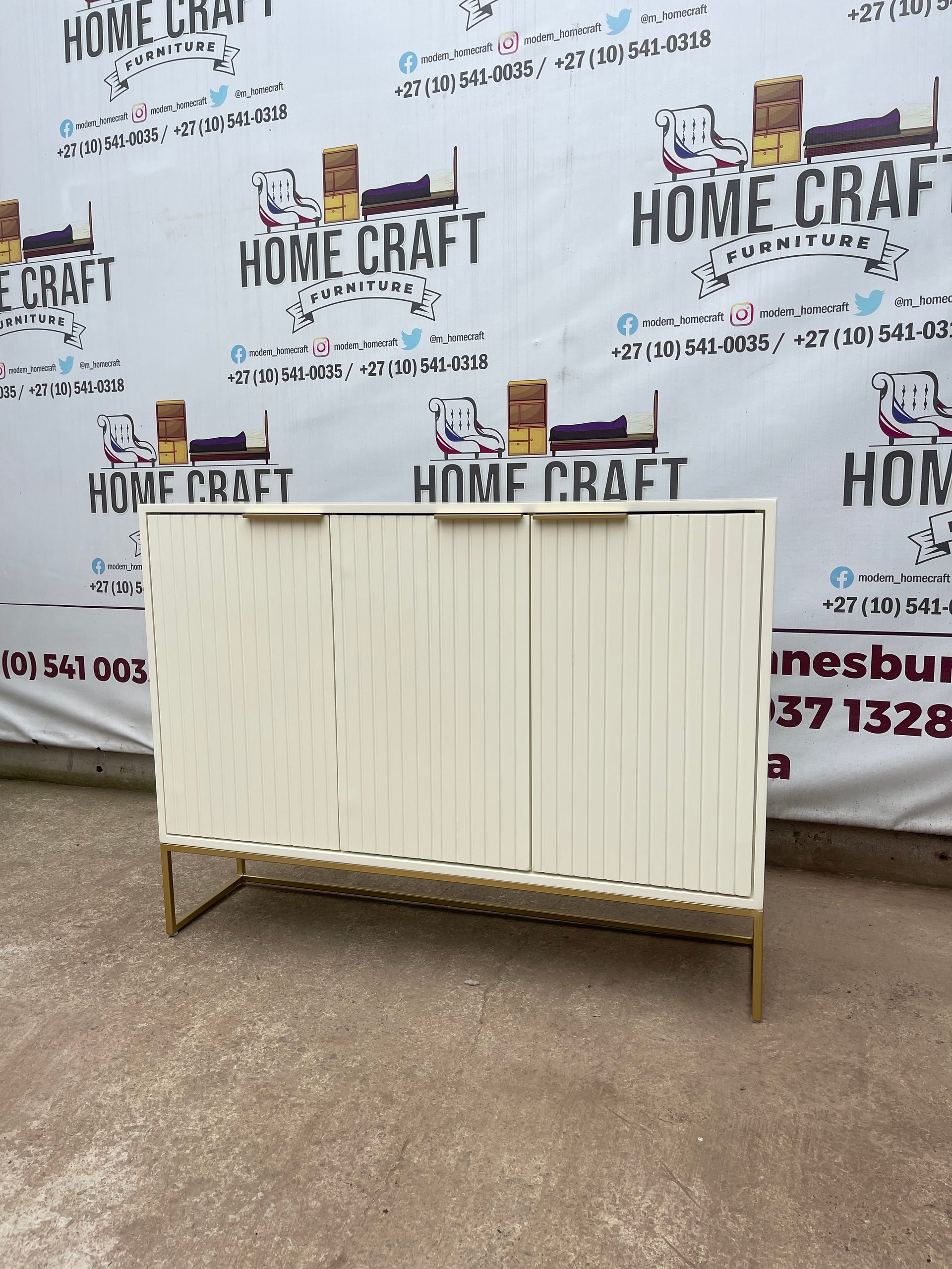 Sideboard