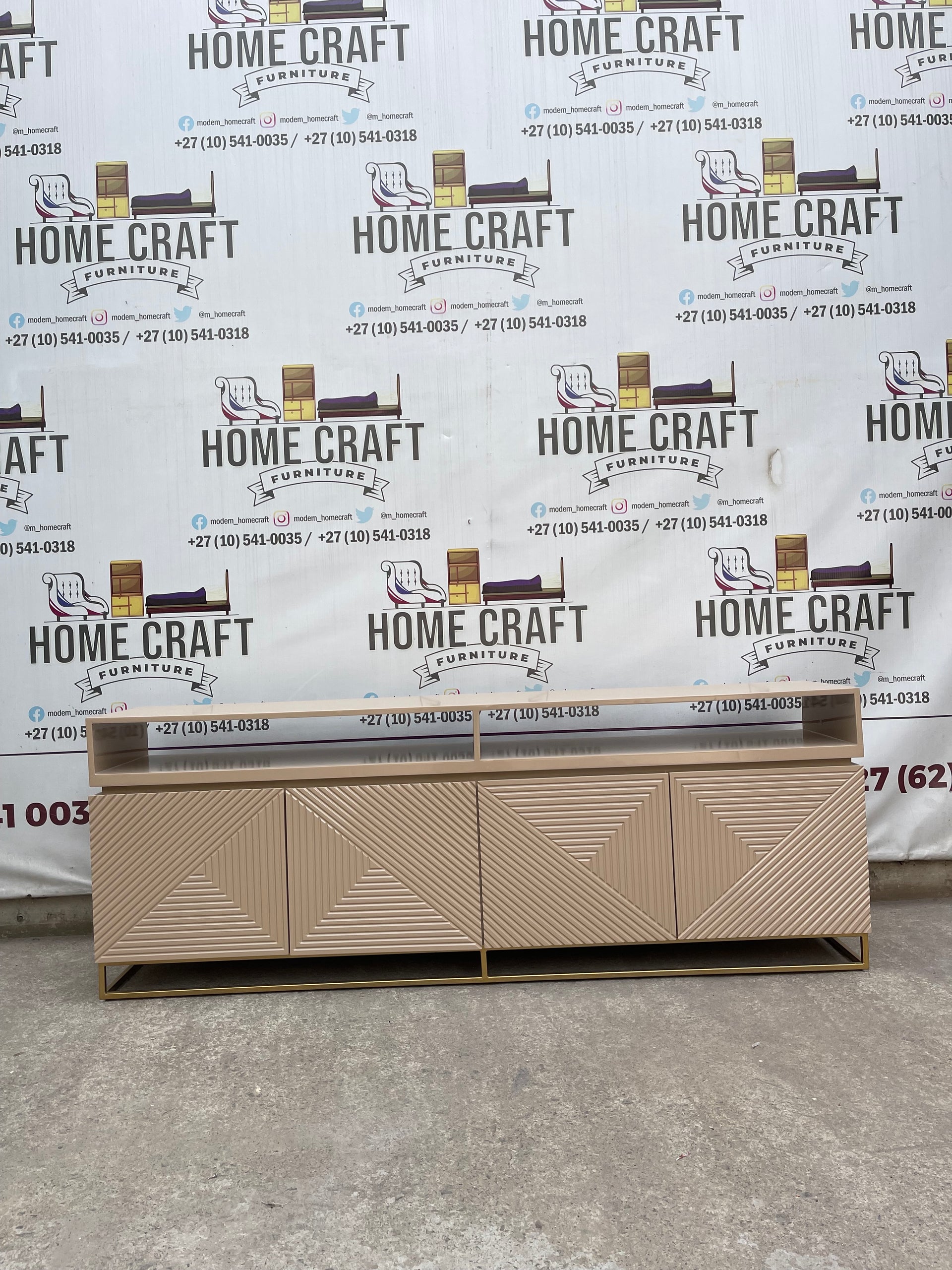 Kele 4 Drawer Tv Stand With Top Spacers