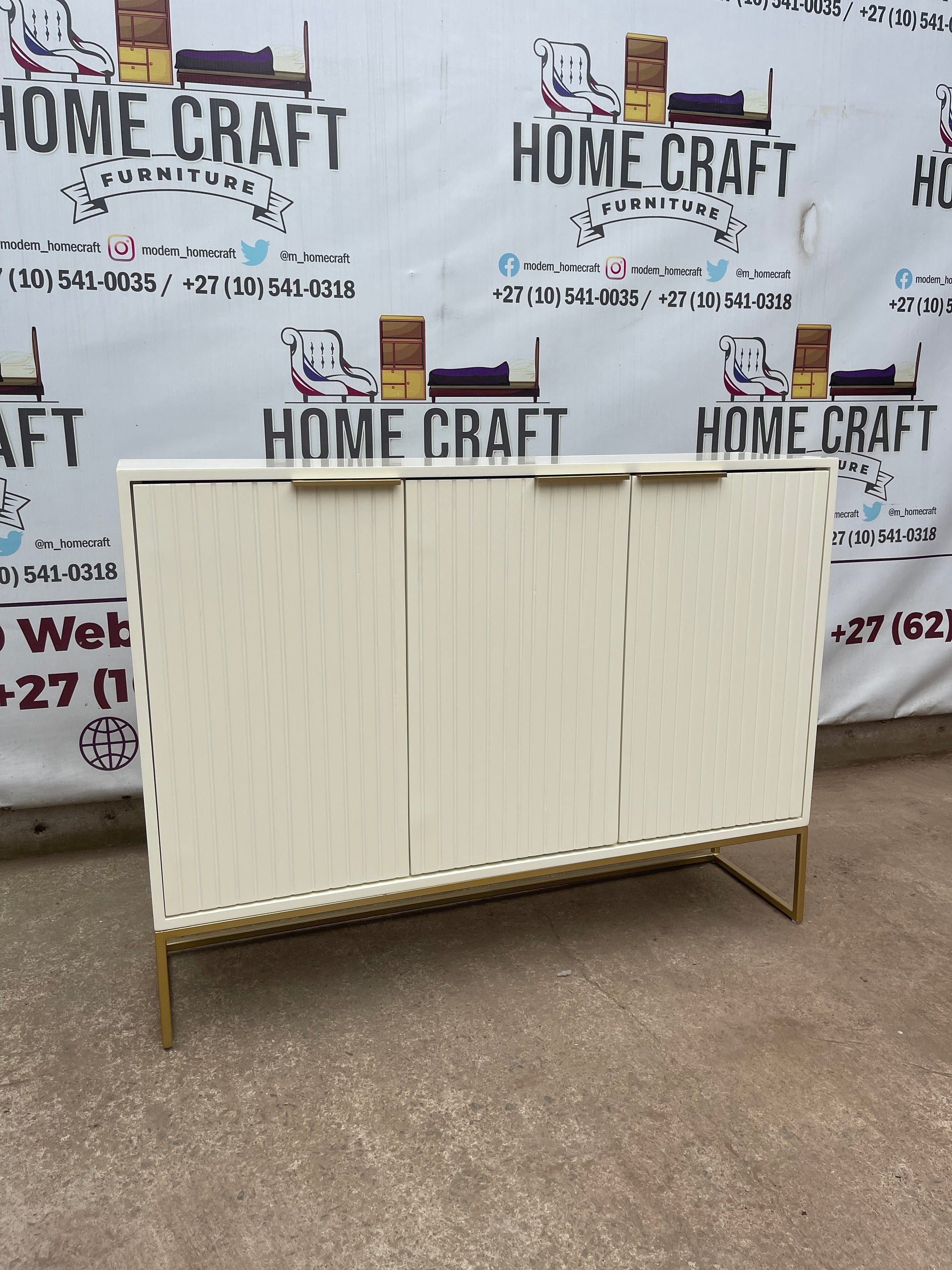 Sideboard