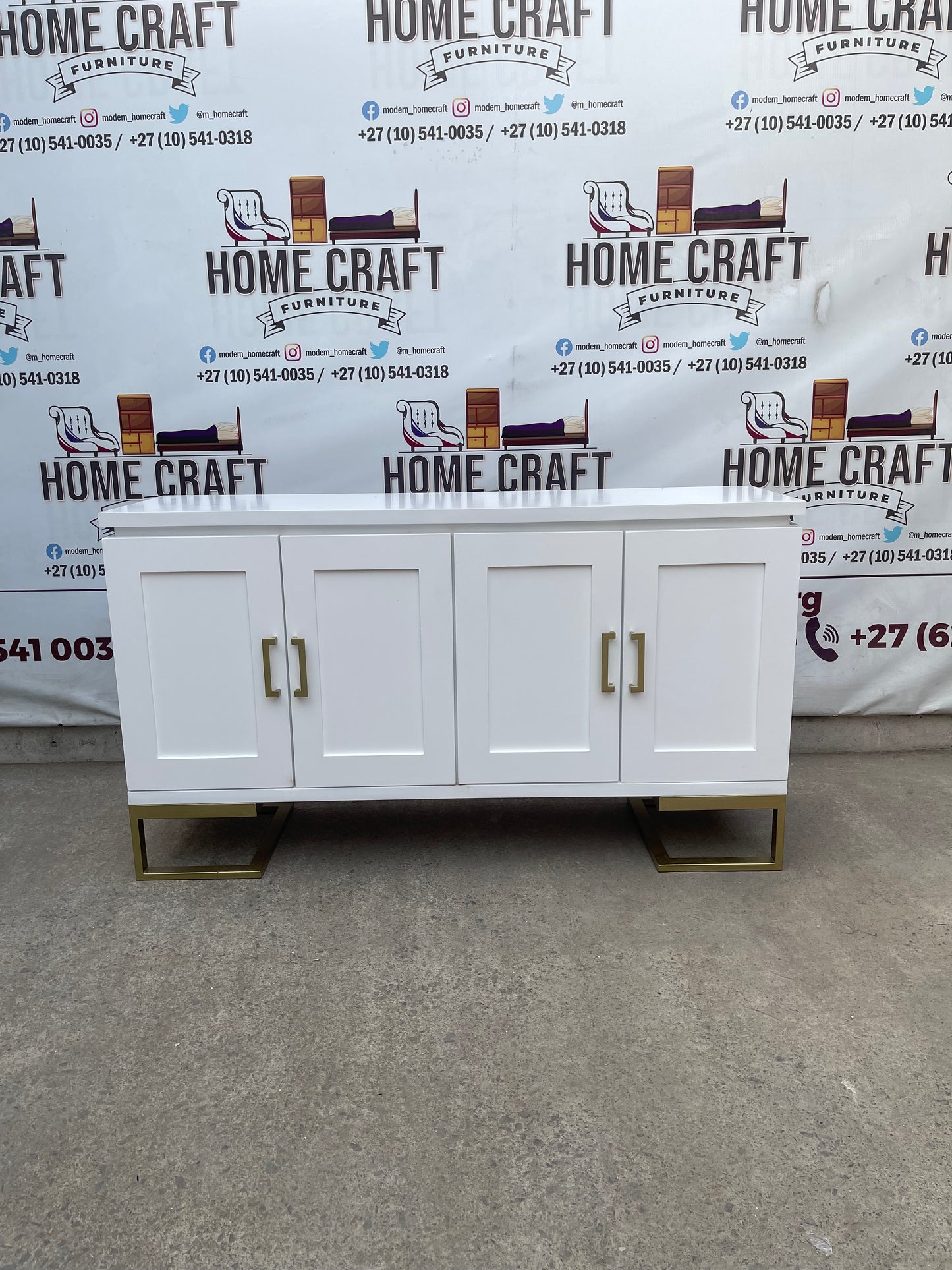 Plush Server (Gold) - 4 Doors With Shelves