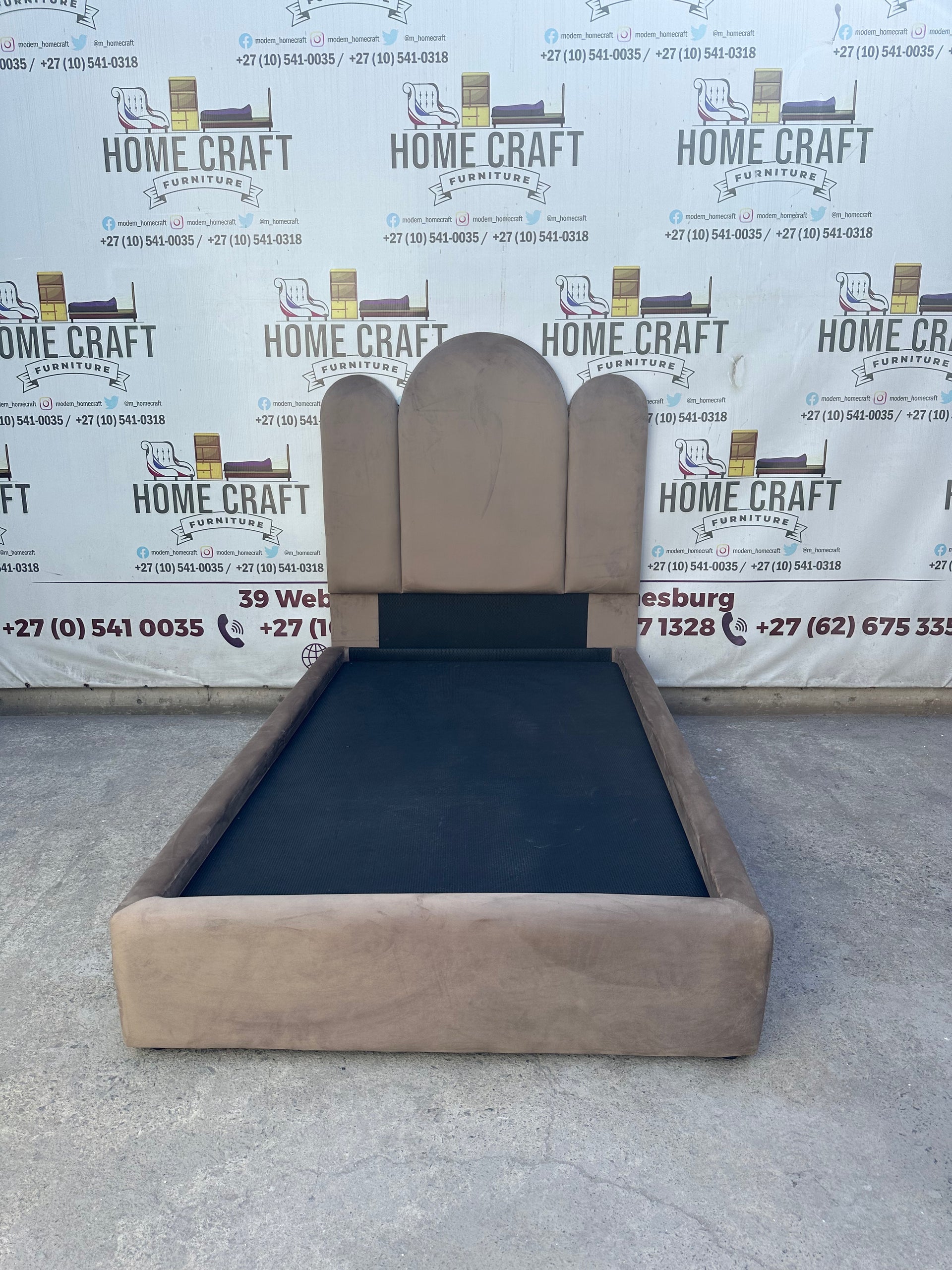 Single Sleigh Bed