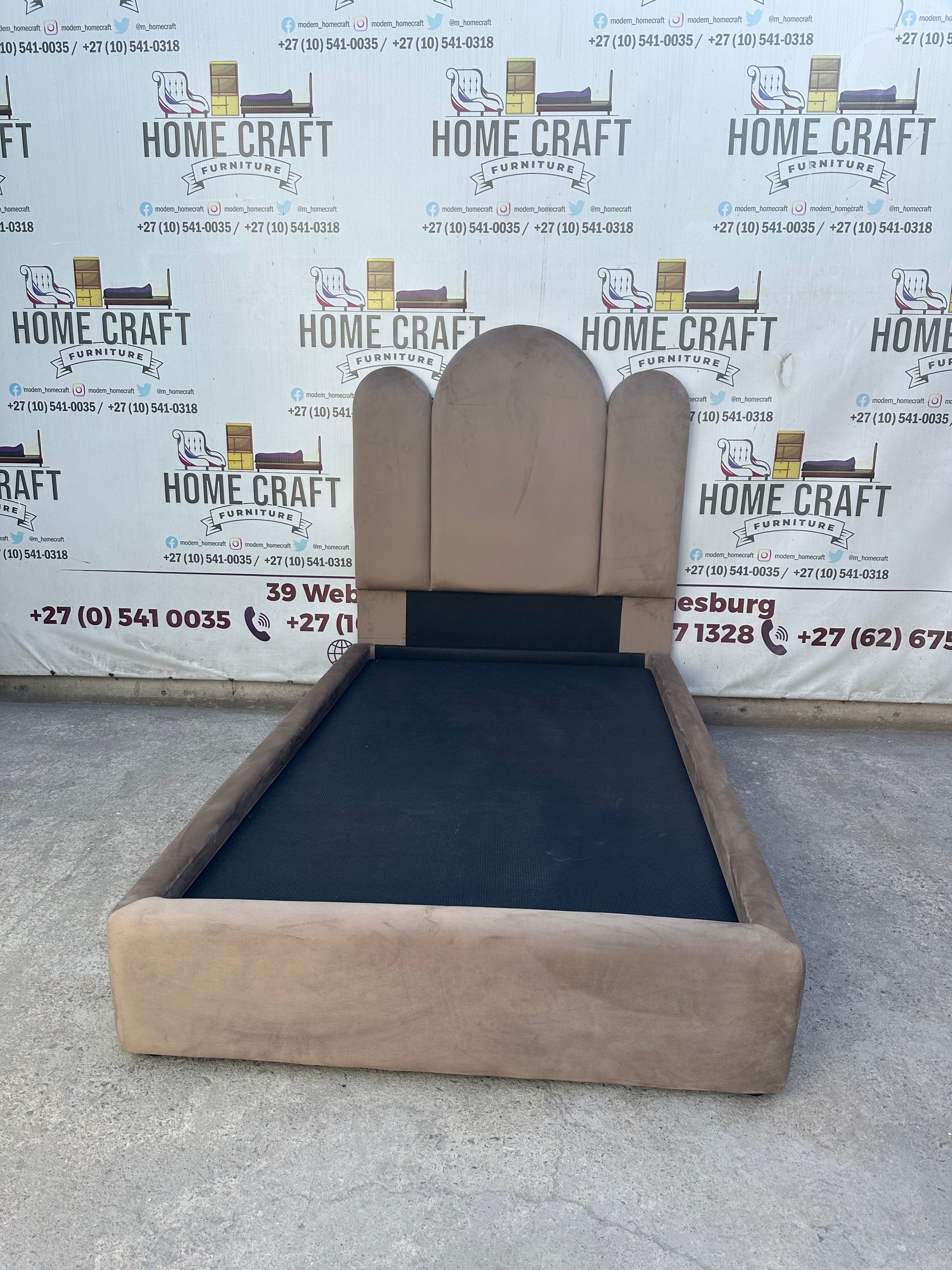 Single Sleigh Bed