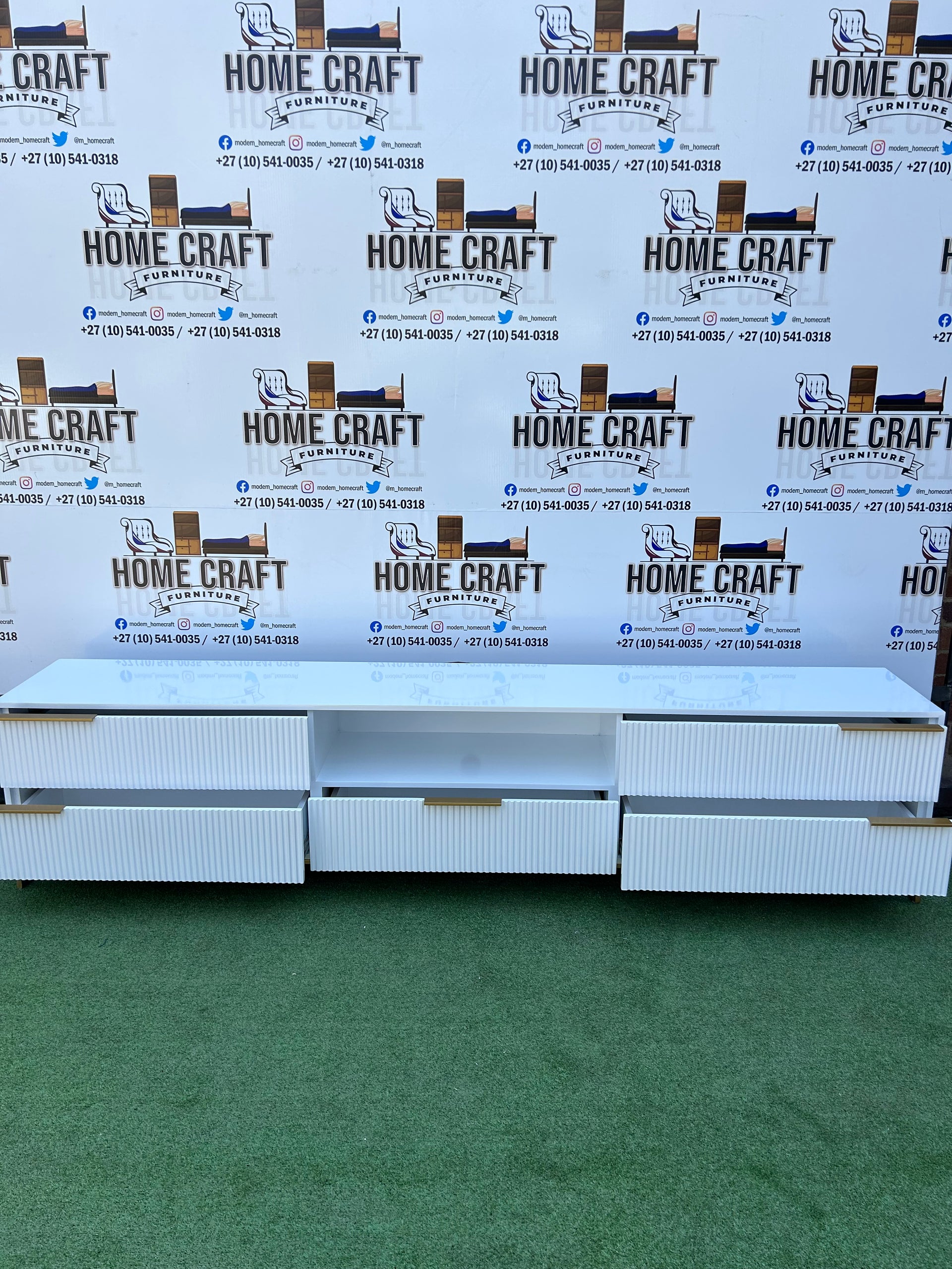 5 Drawer Tv Stand