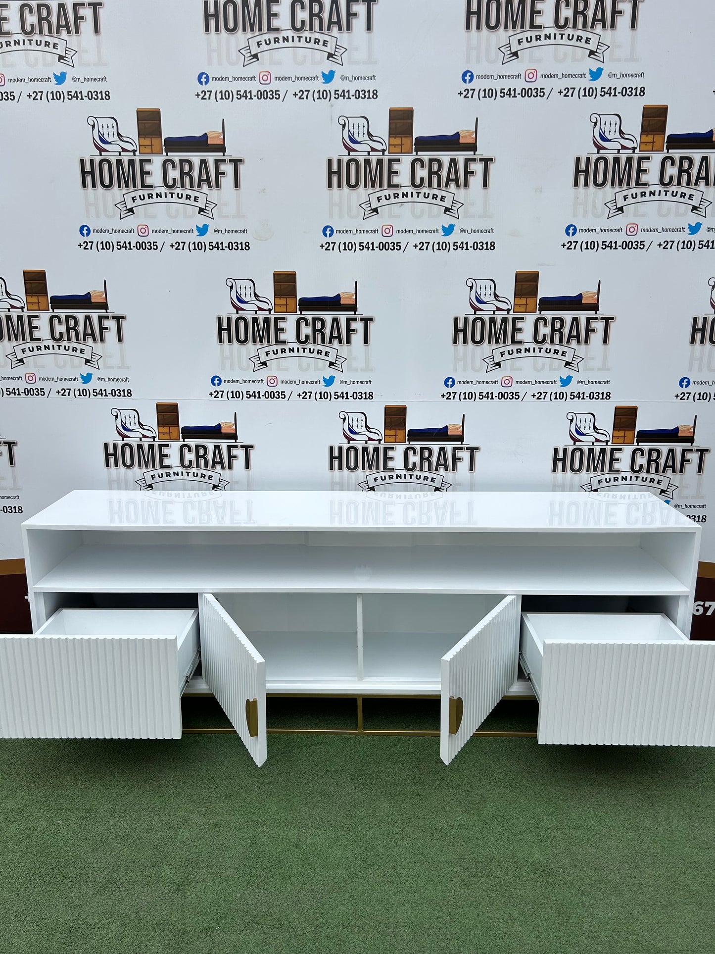 Linda - 2 Drawer & 2 Doors Tv Stand - With Centre Shelves - White & Gold