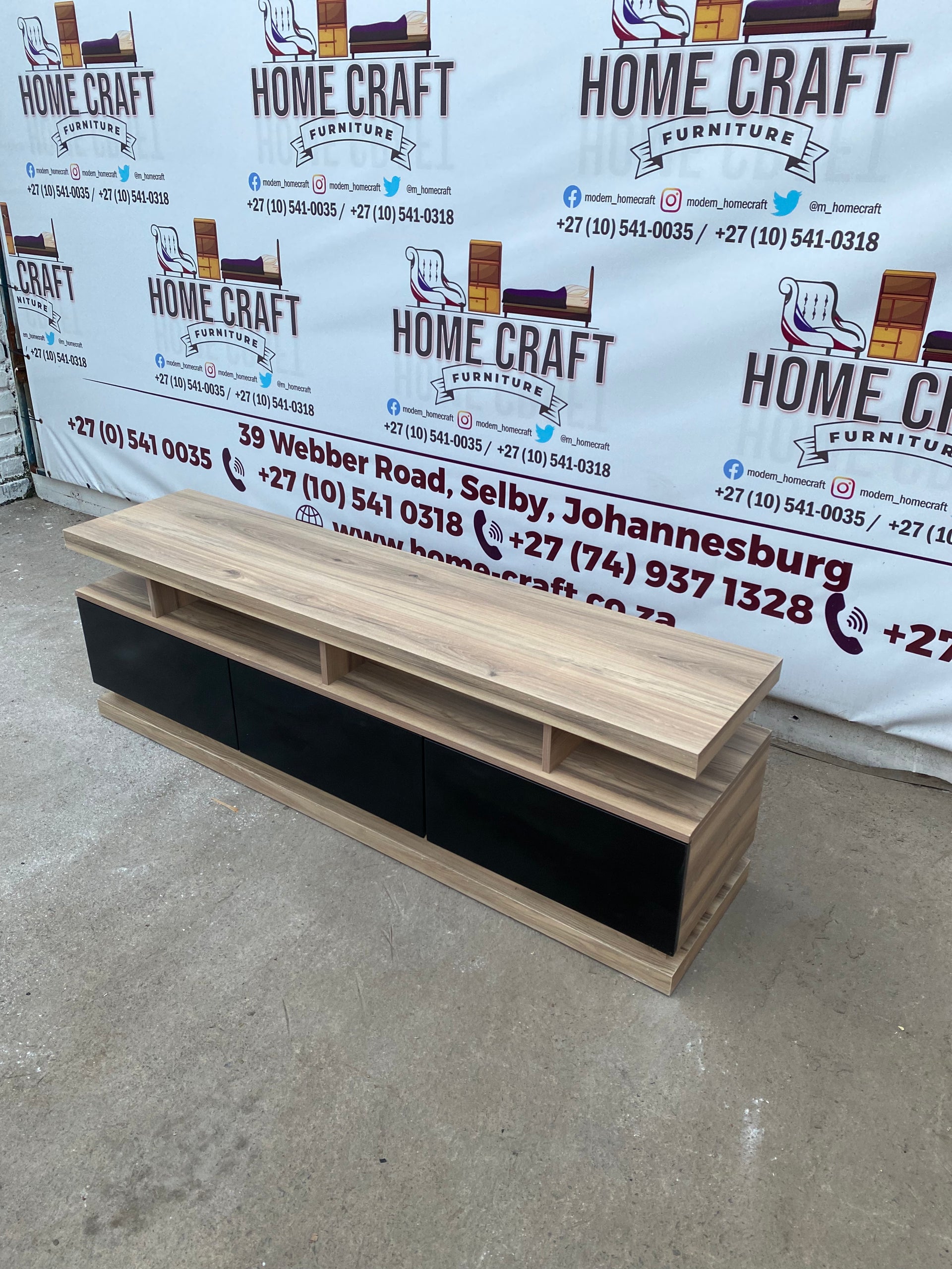 3 Drawer Tv Stand