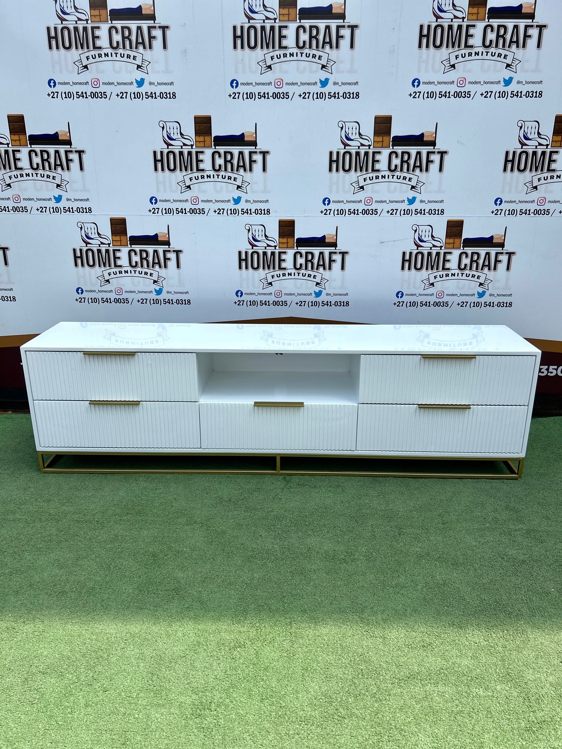 5 Drawer Tv Stand