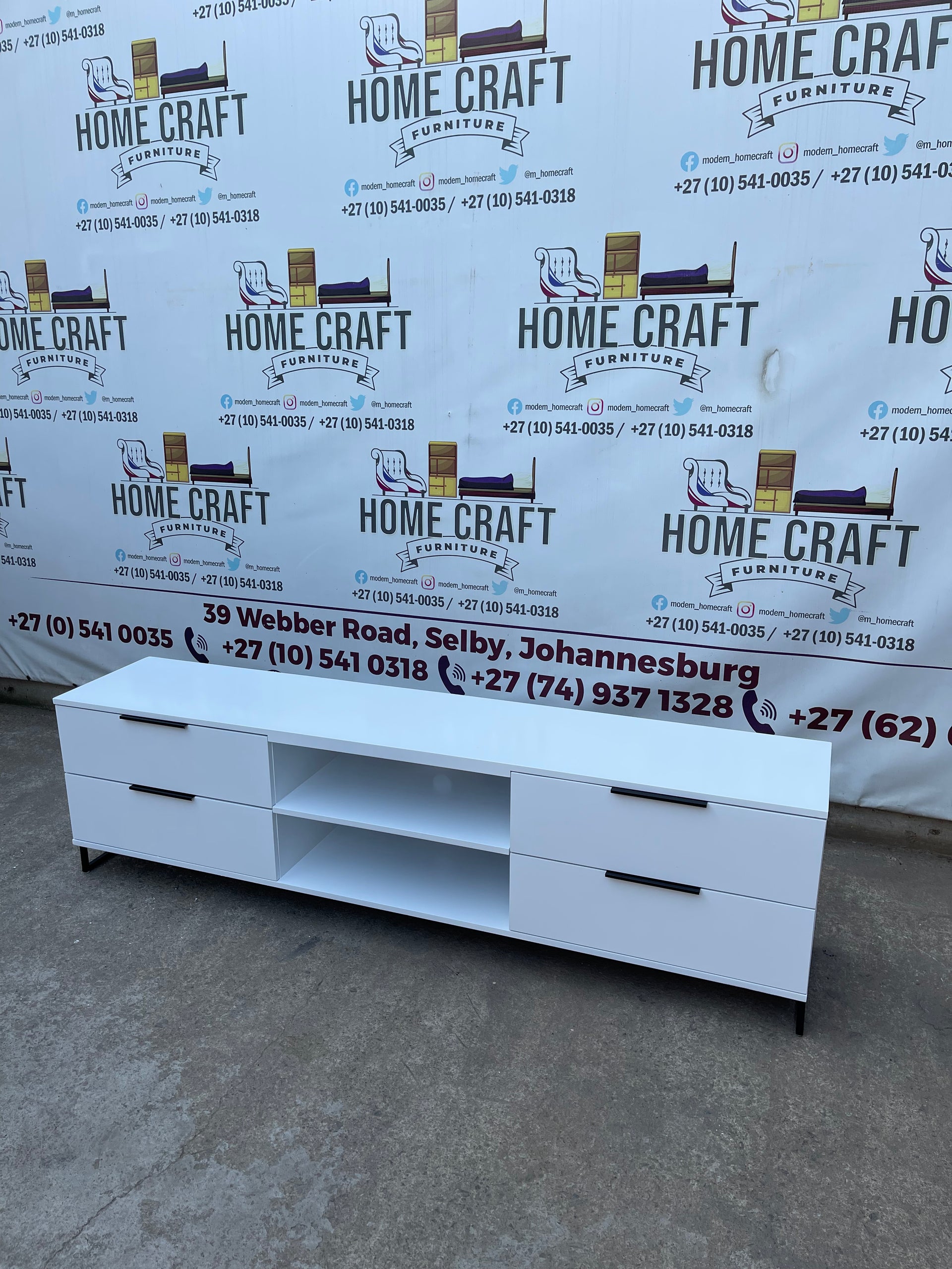 Refilwe- 4 Drawer Tv Stand