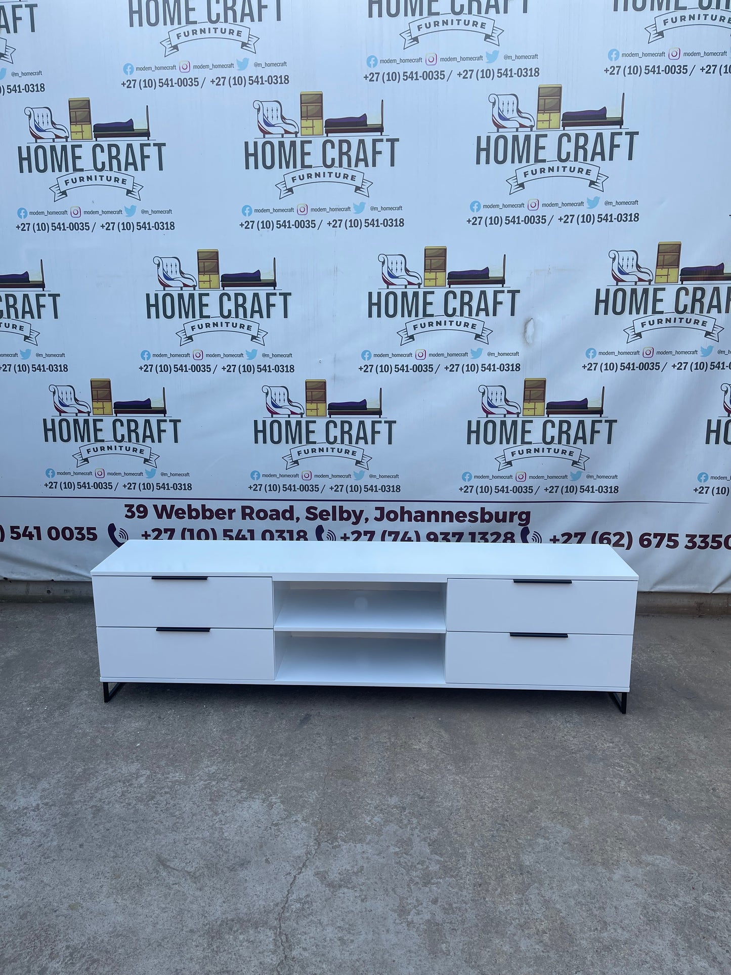 Refilwe- 4 Drawer Tv Stand