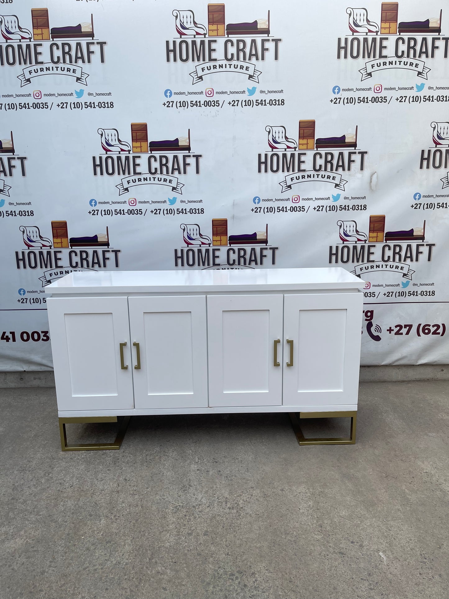 Plush Server (Gold) - 4 Doors With Shelves