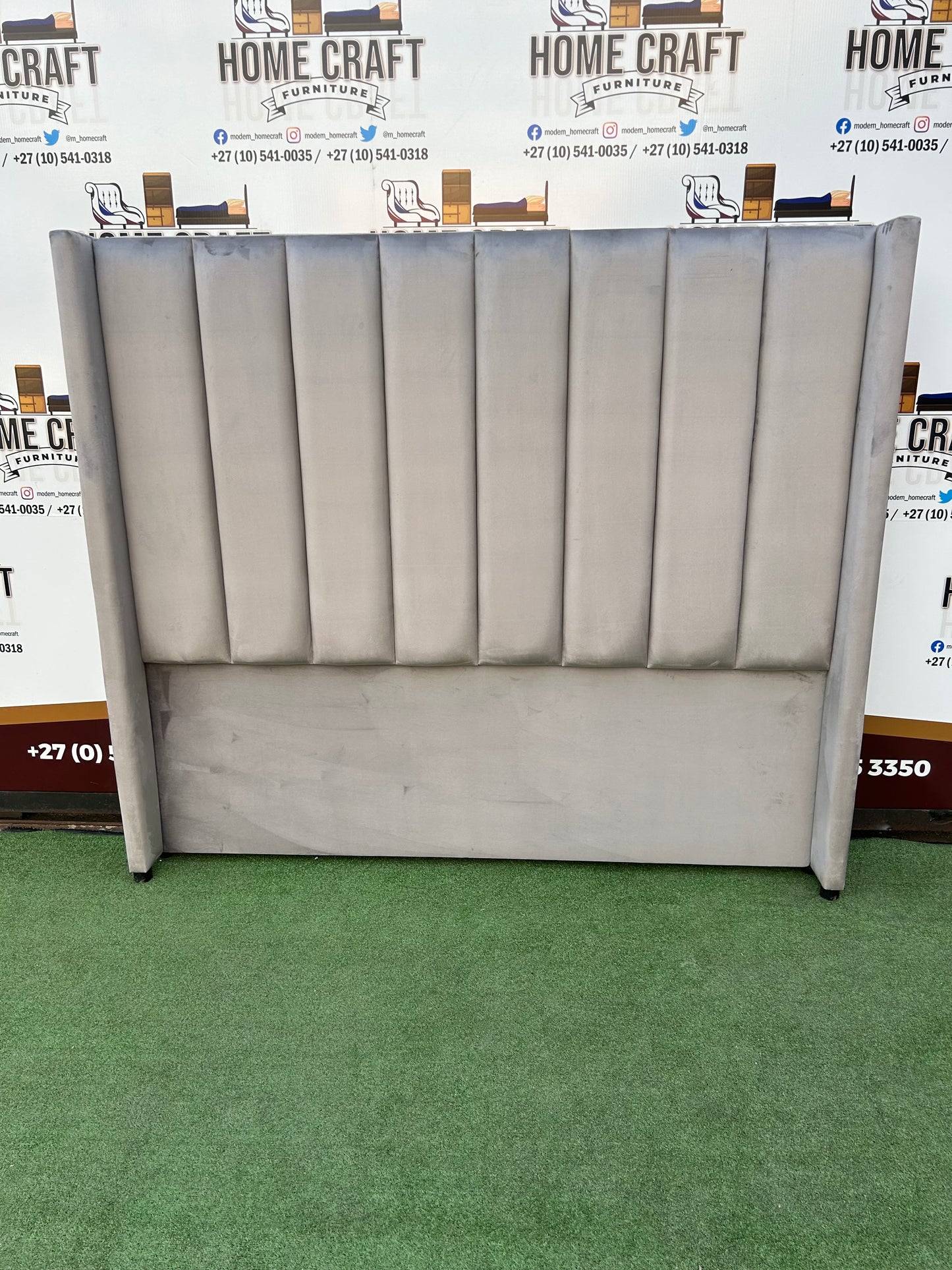 King Straight Panels Headboard With Wings - Light Grey