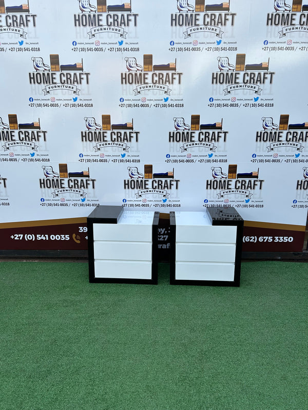 45 * 3 Drawer Pedestals - Wood Cover