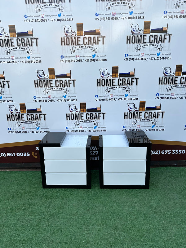 45 * 3 Drawer Pedestals - Wood Cover