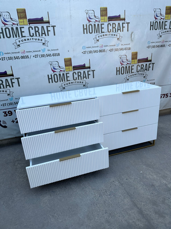 Rowheda - 6 Drawer Chest of Drawers