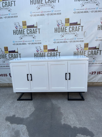 Plush Server (Black) - 4 Doors With Shelves