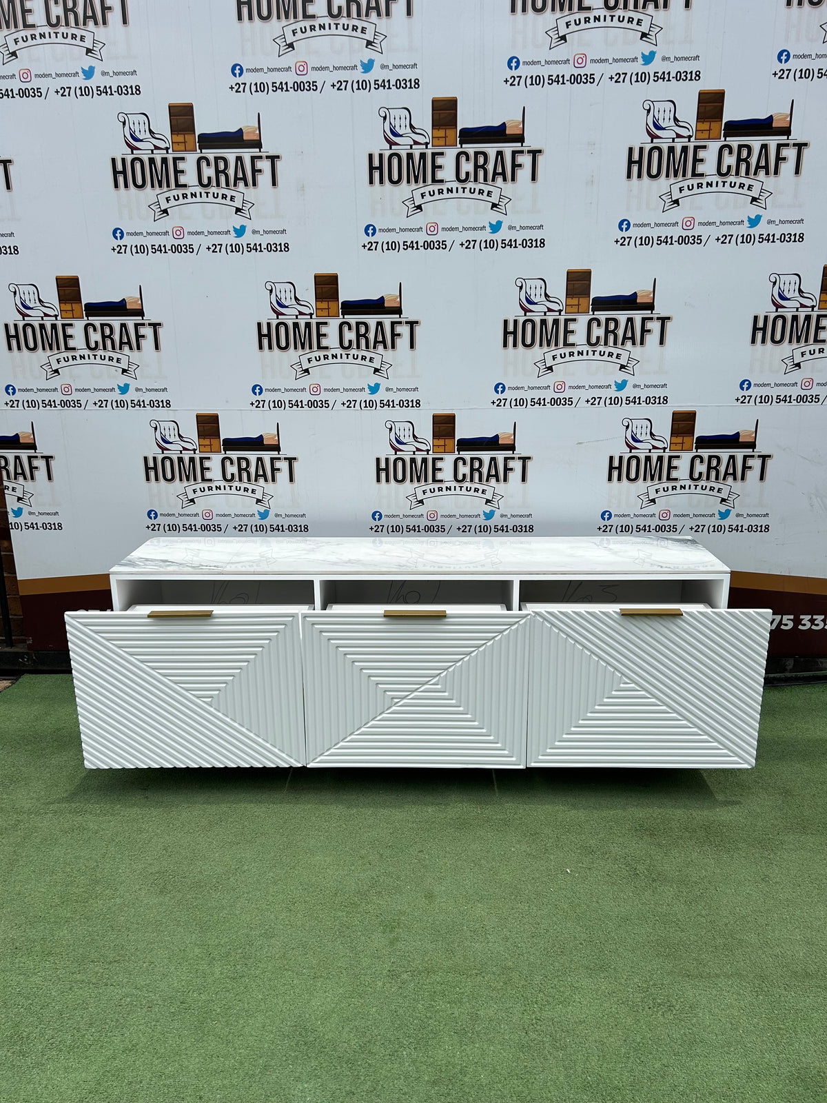 3 Drawer Tv Stand