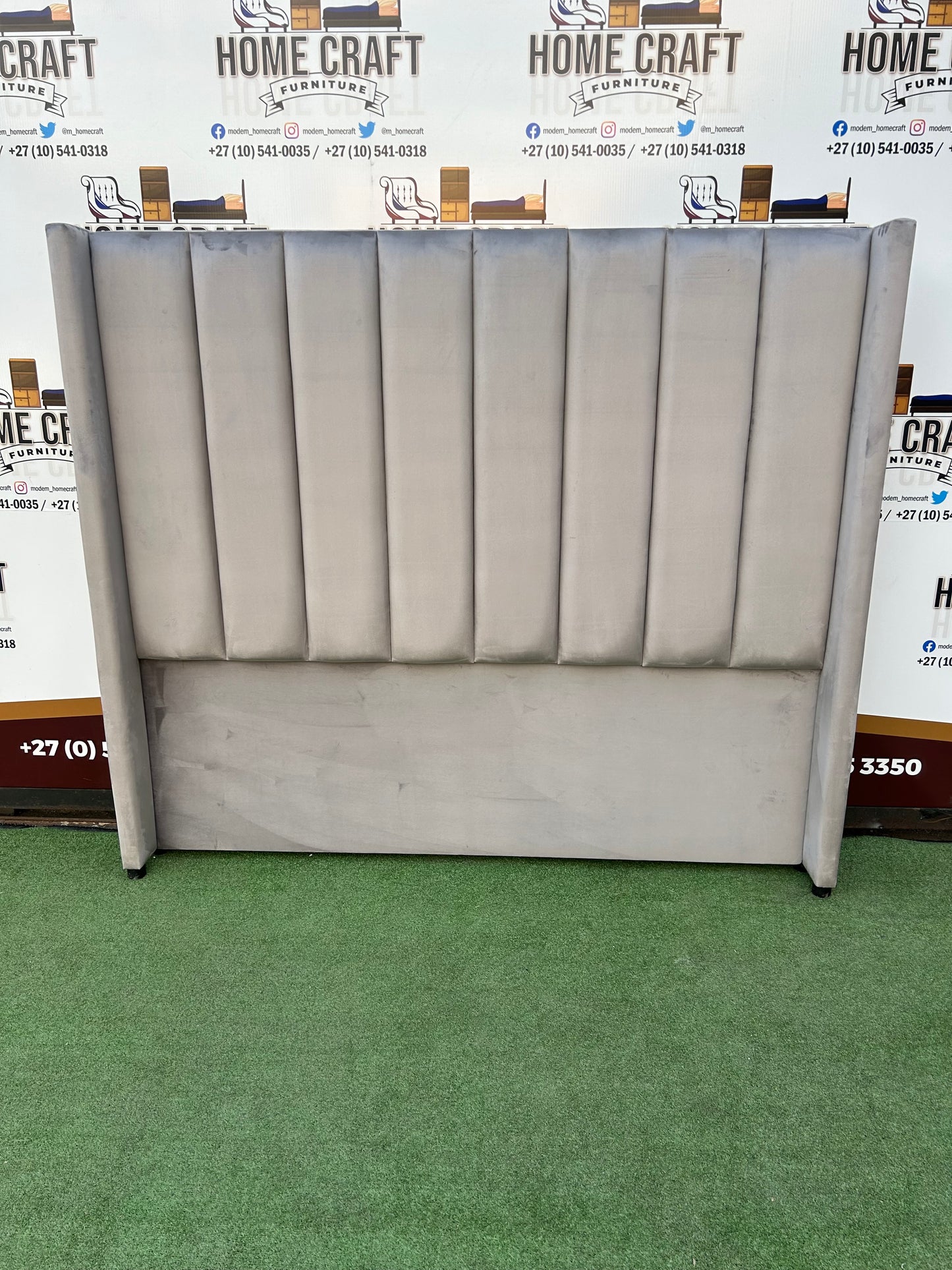 King Straight Panels Headboard With Wings - Light Grey