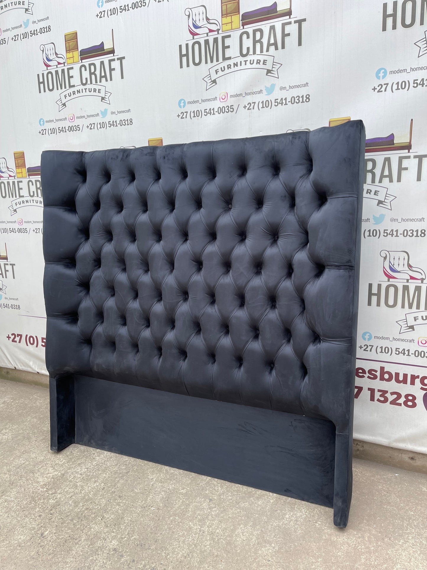 Headboard With Curved Edges - Black