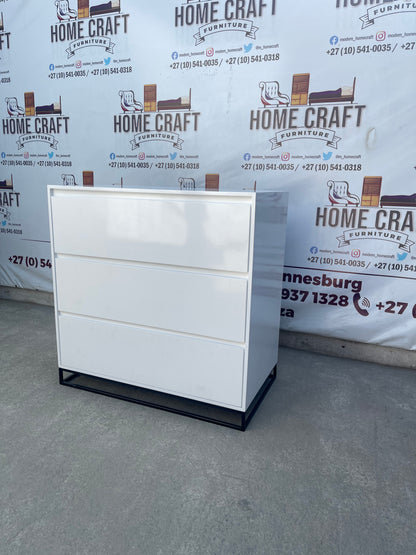 3 Drawer Chest of Drawers