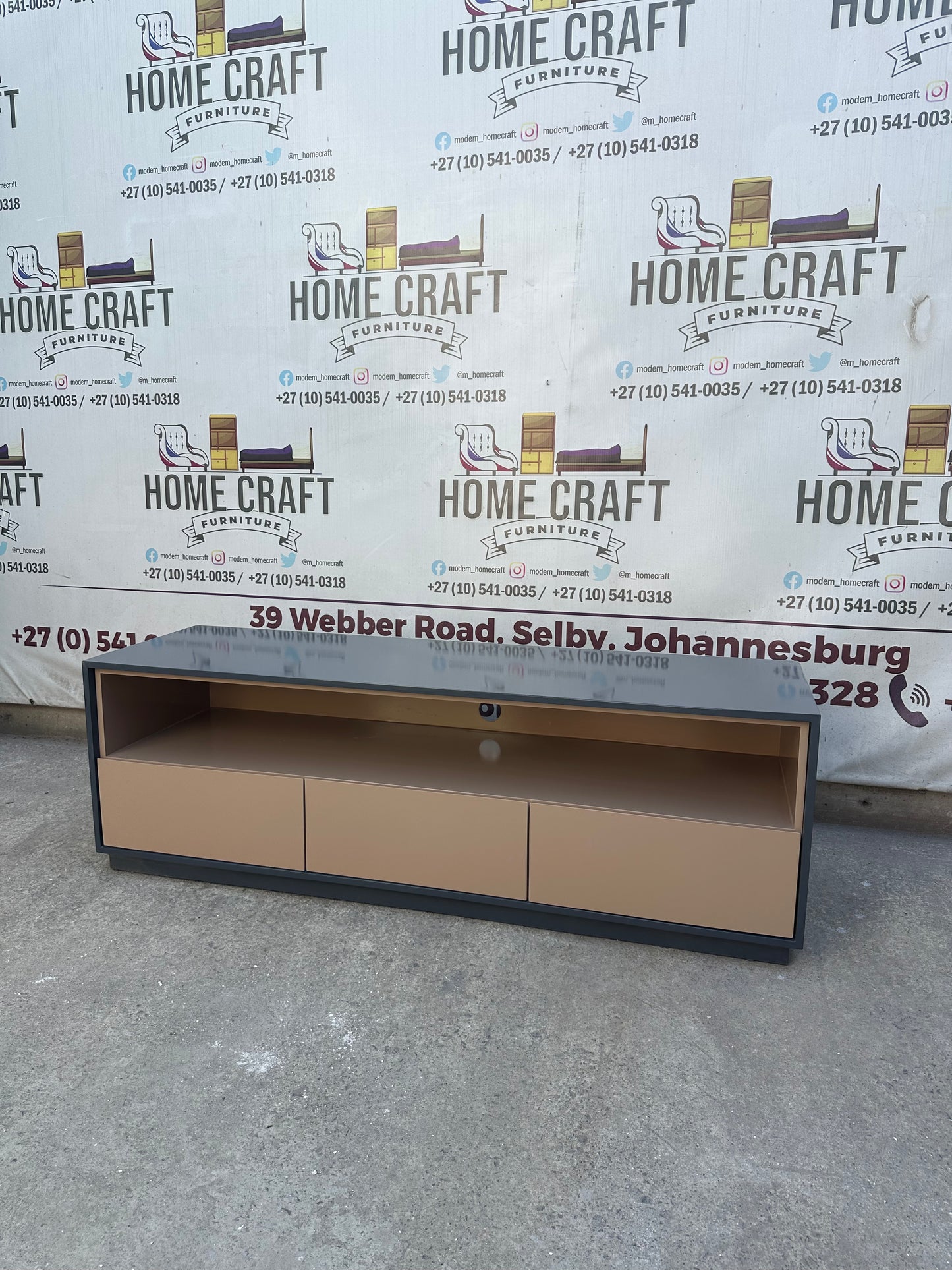 3 Drawer Tv Stand