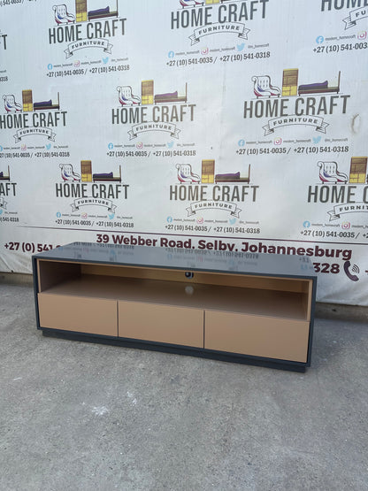 3 Drawer Tv Stand