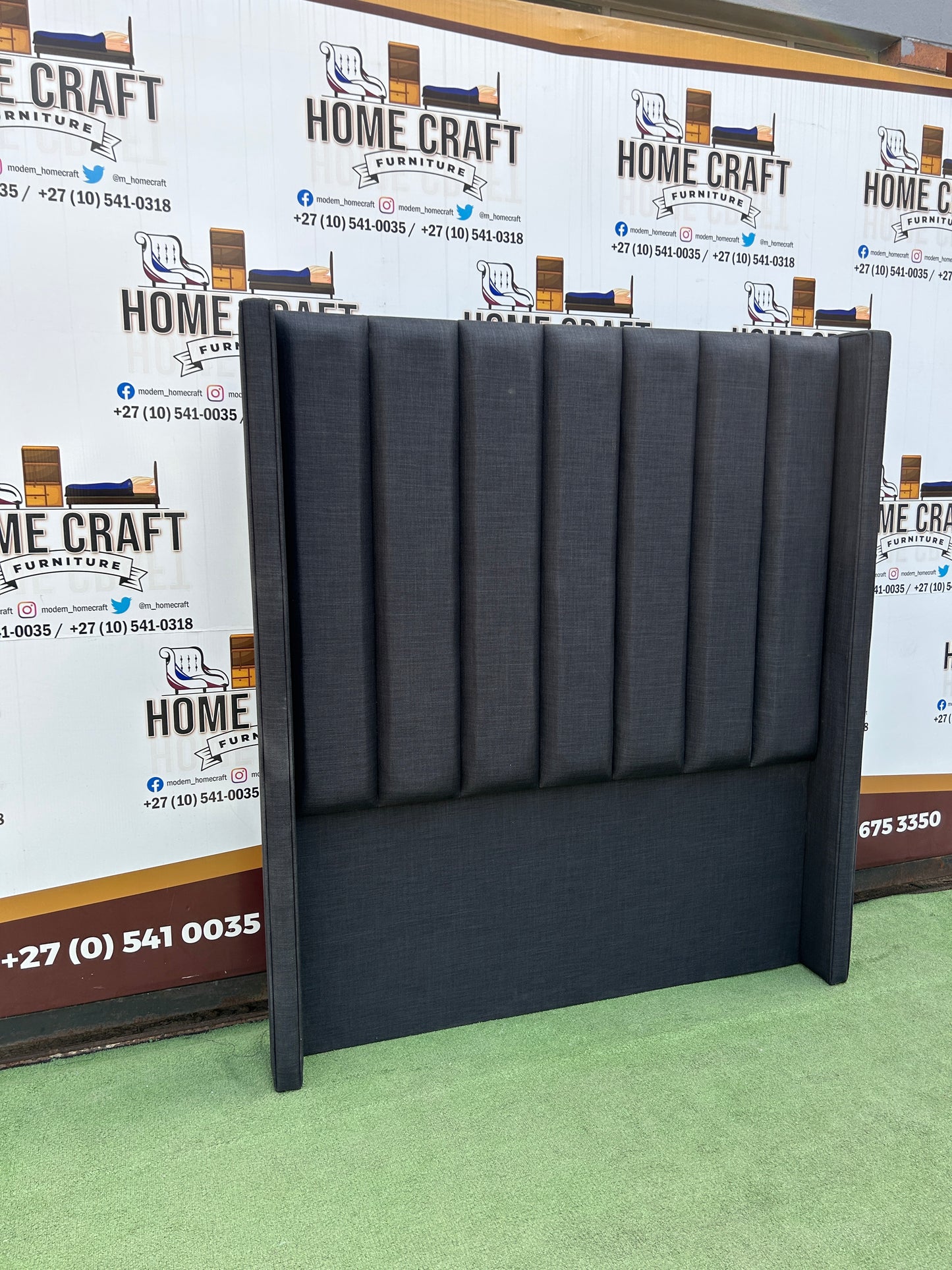 Straight Panels Headboard With Wings