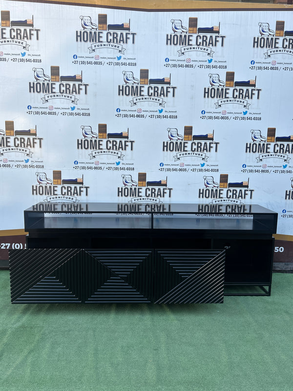 Thihangwi - 3 Drawer Tv Stand