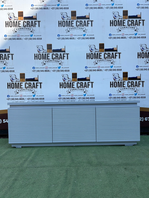 Hazel - 3 Drawer Tv Stand