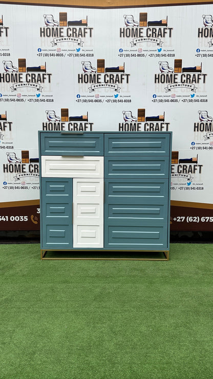 3 Doors and 2 Drawer Chest of Drawers