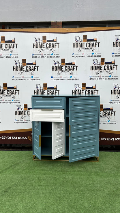 3 Doors and 2 Drawer Chest of Drawers