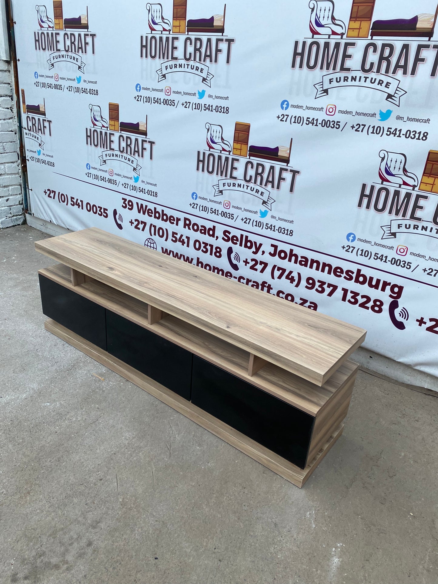 3 Drawer Tv Stand