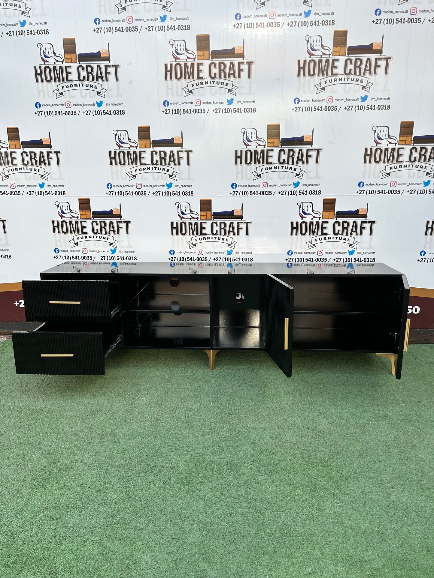 2 Door & 2 Drawer Tv Stand