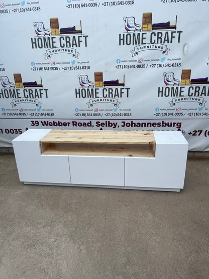 3 Drawer Tv Stand