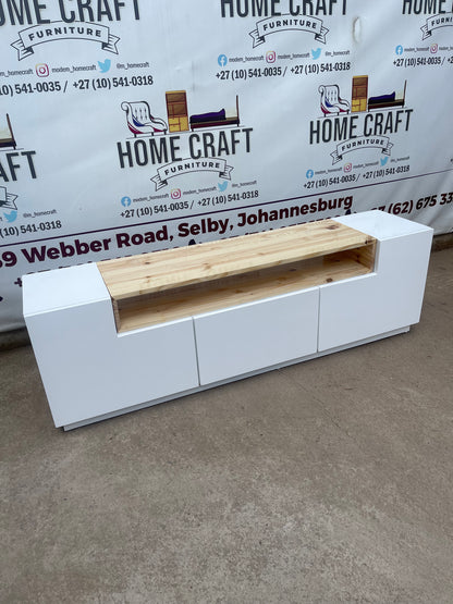 3 Drawer Tv Stand