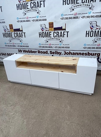3 Drawer Tv Stand