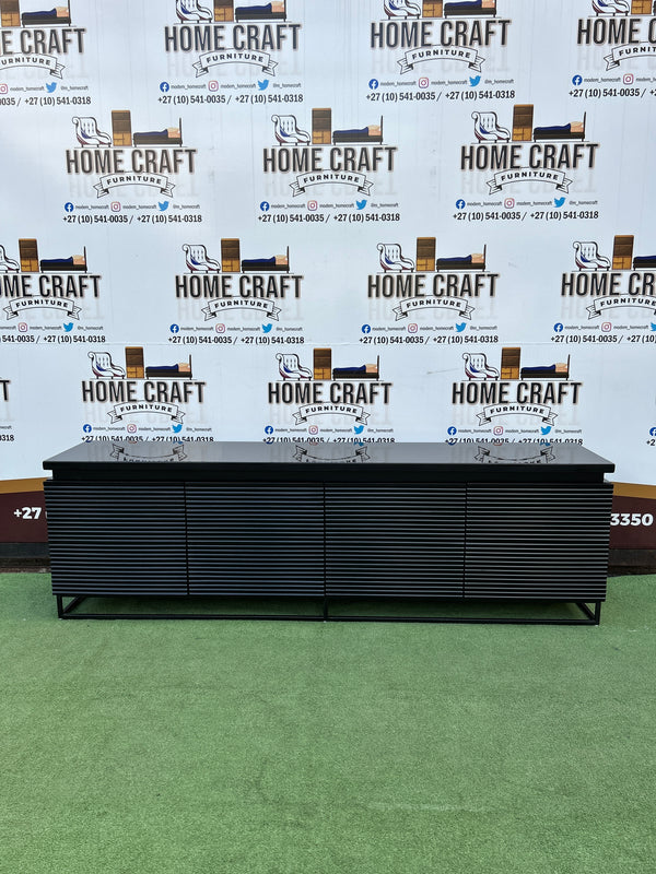 Lucia - 4 Drawer Tv Stand - Horizontal Lines