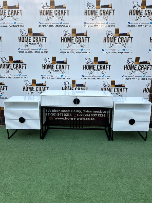 Dresser and Pedestals Combo