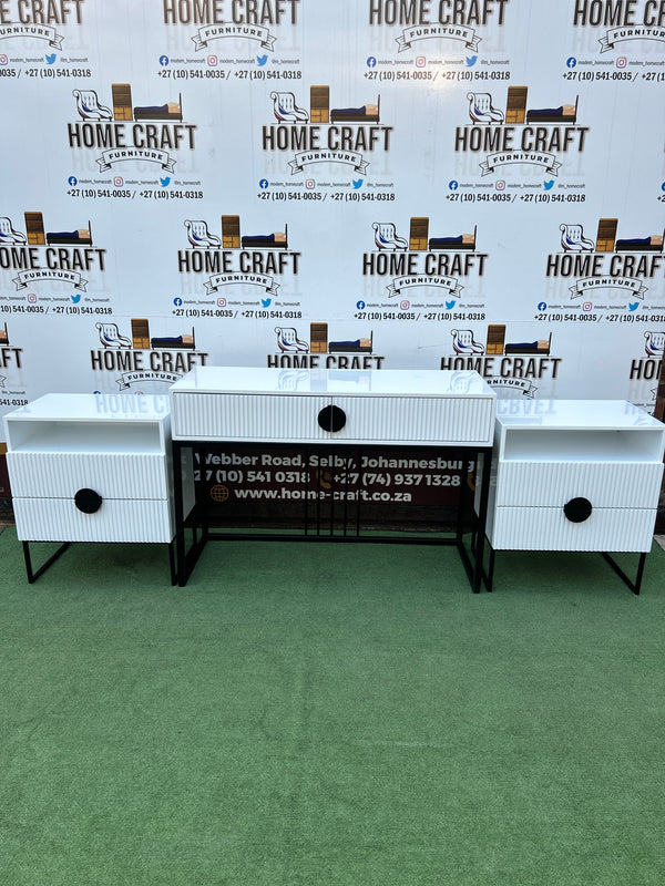 Dresser and Pedestals Combo