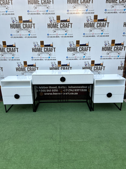 Dresser and Pedestals Combo