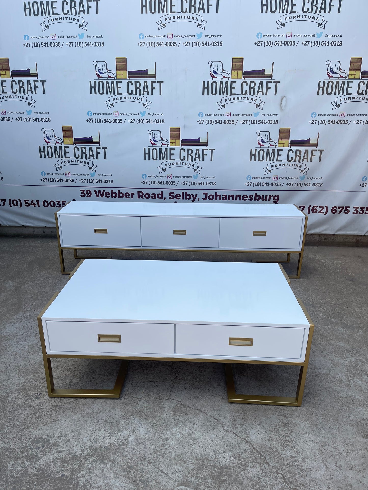 3 Drawer Tv Stand and 2 Drawer Coffee Table