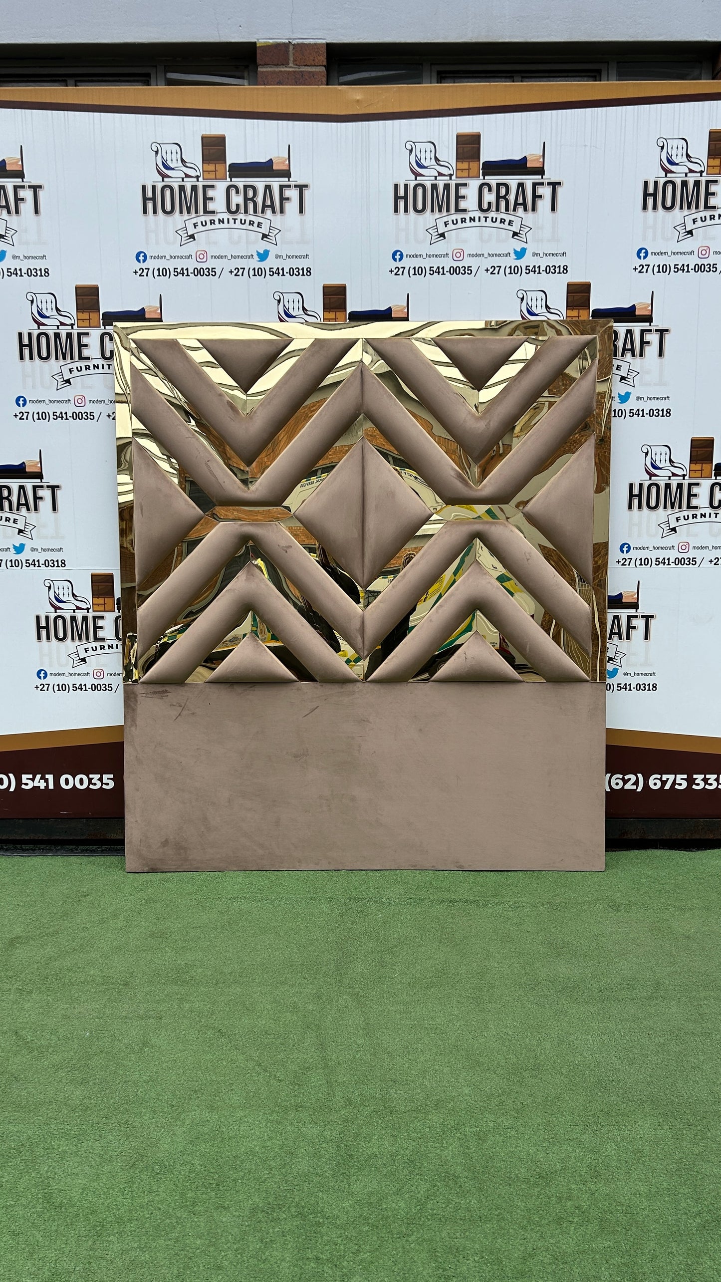 Queen Headboard With Gold Mirrors