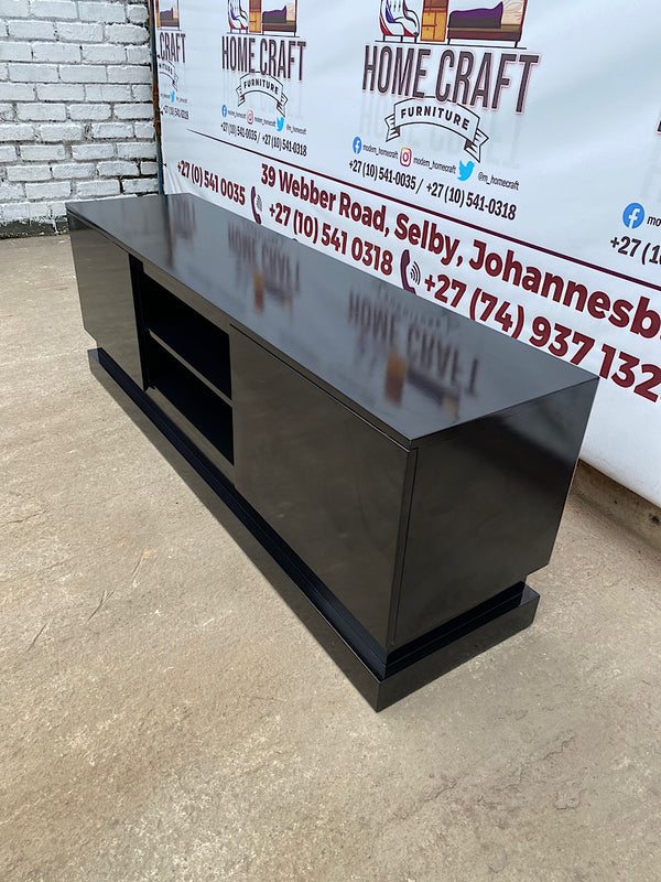 Two Drawer With Centre Shelve Tv Stand