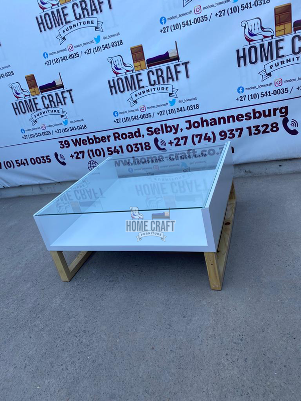 Enhle-1000 | Square Glass Table With Pine Wooden Legs