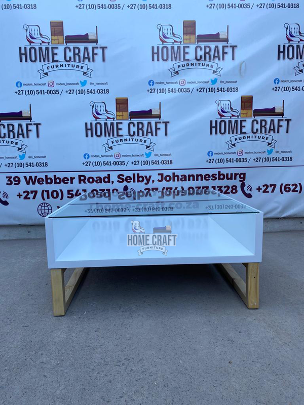 Enhle-1000 | Square Glass Table With Pine Wooden Legs