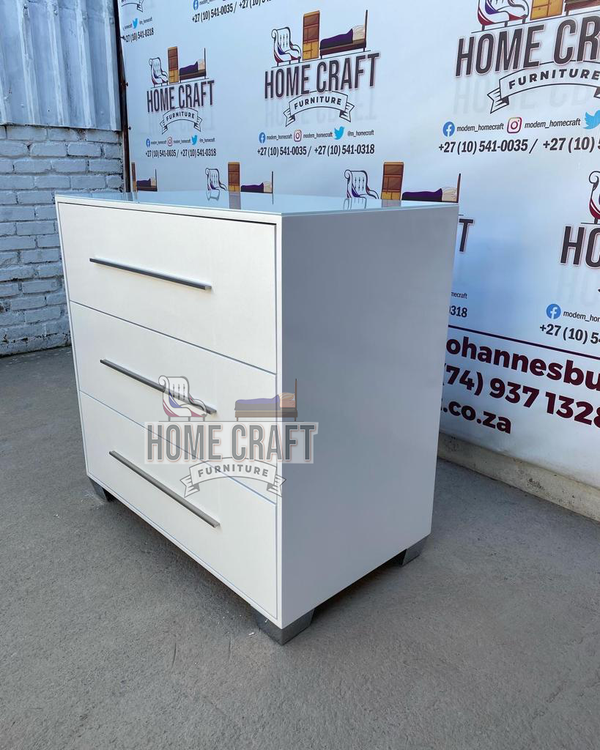 Chest of Drawers With Glass Top