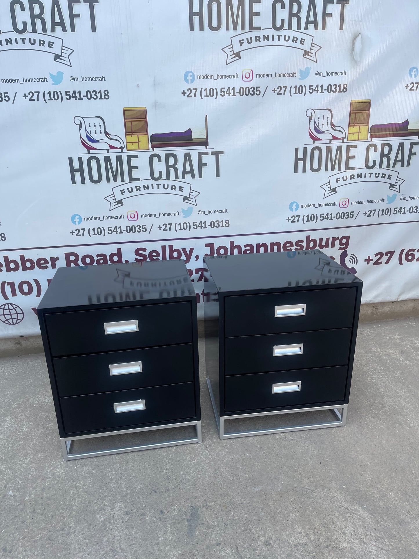 3 Drawer Pedestals With Centre Hole Handles