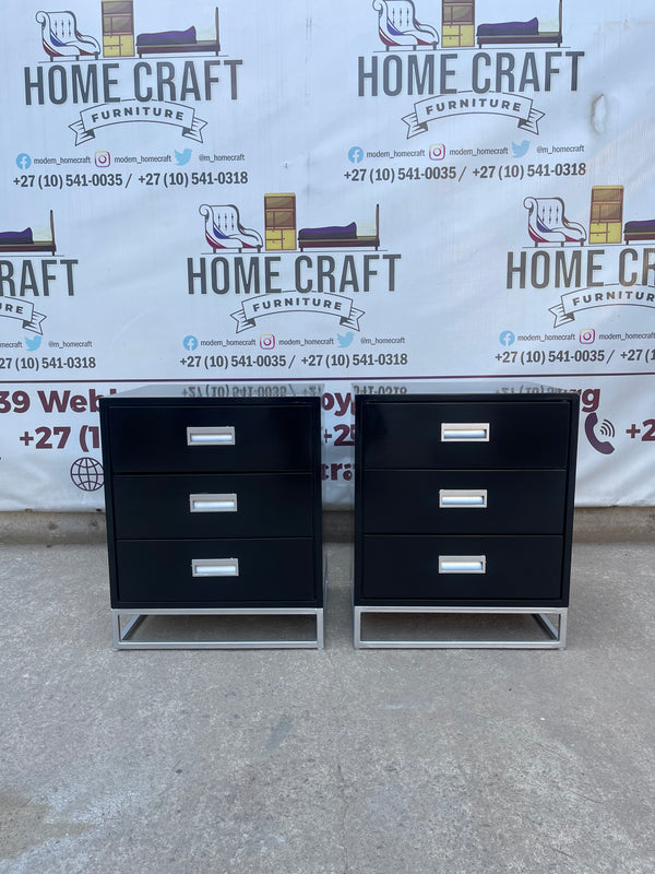 3 Drawer Pedestals With Centre Hole Handles