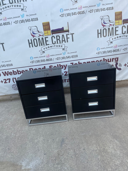 3 Drawer Pedestals With Centre Hole Handles