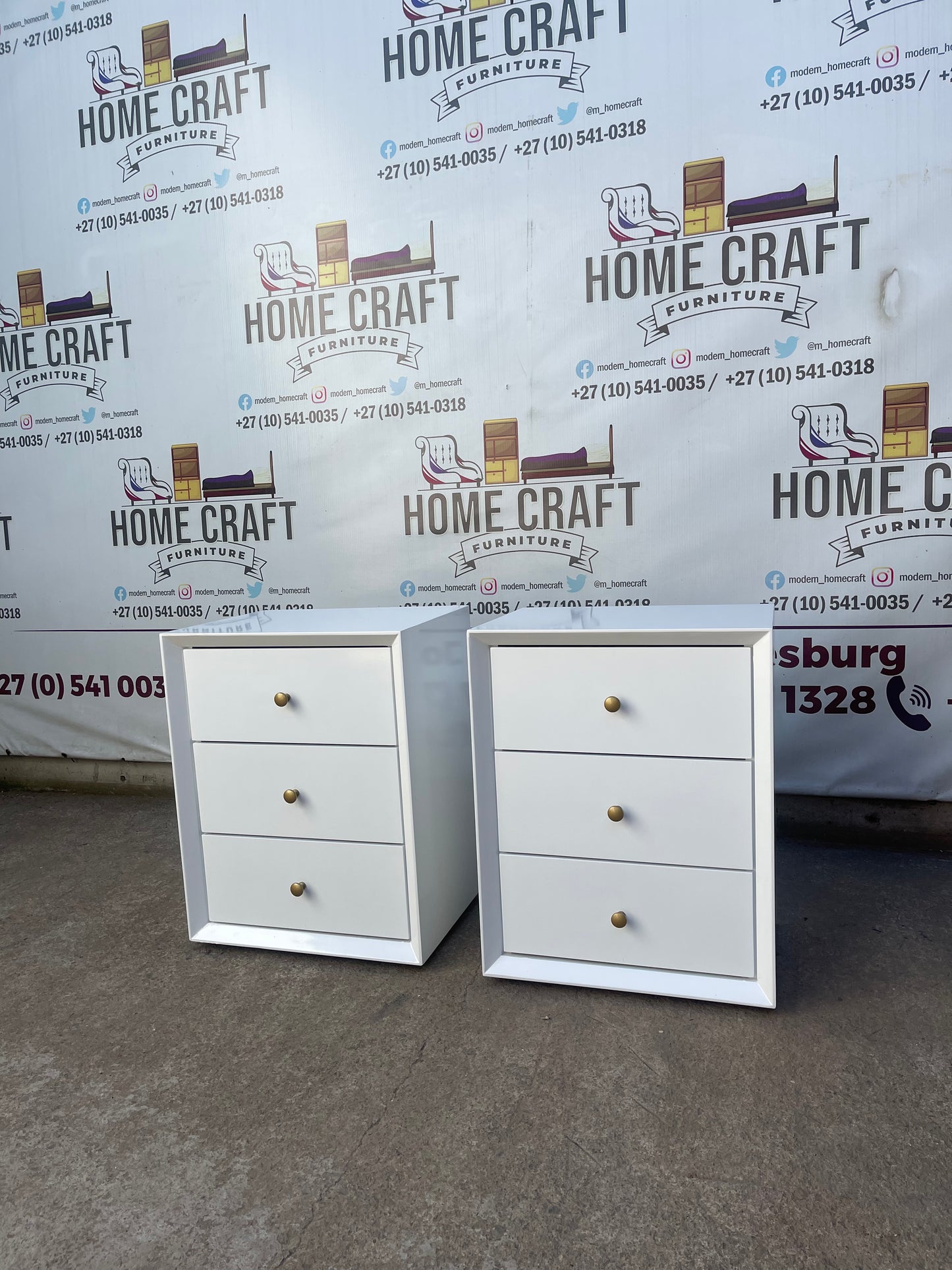 Face In- 3 Drawer Pedestals (Knob Handles)