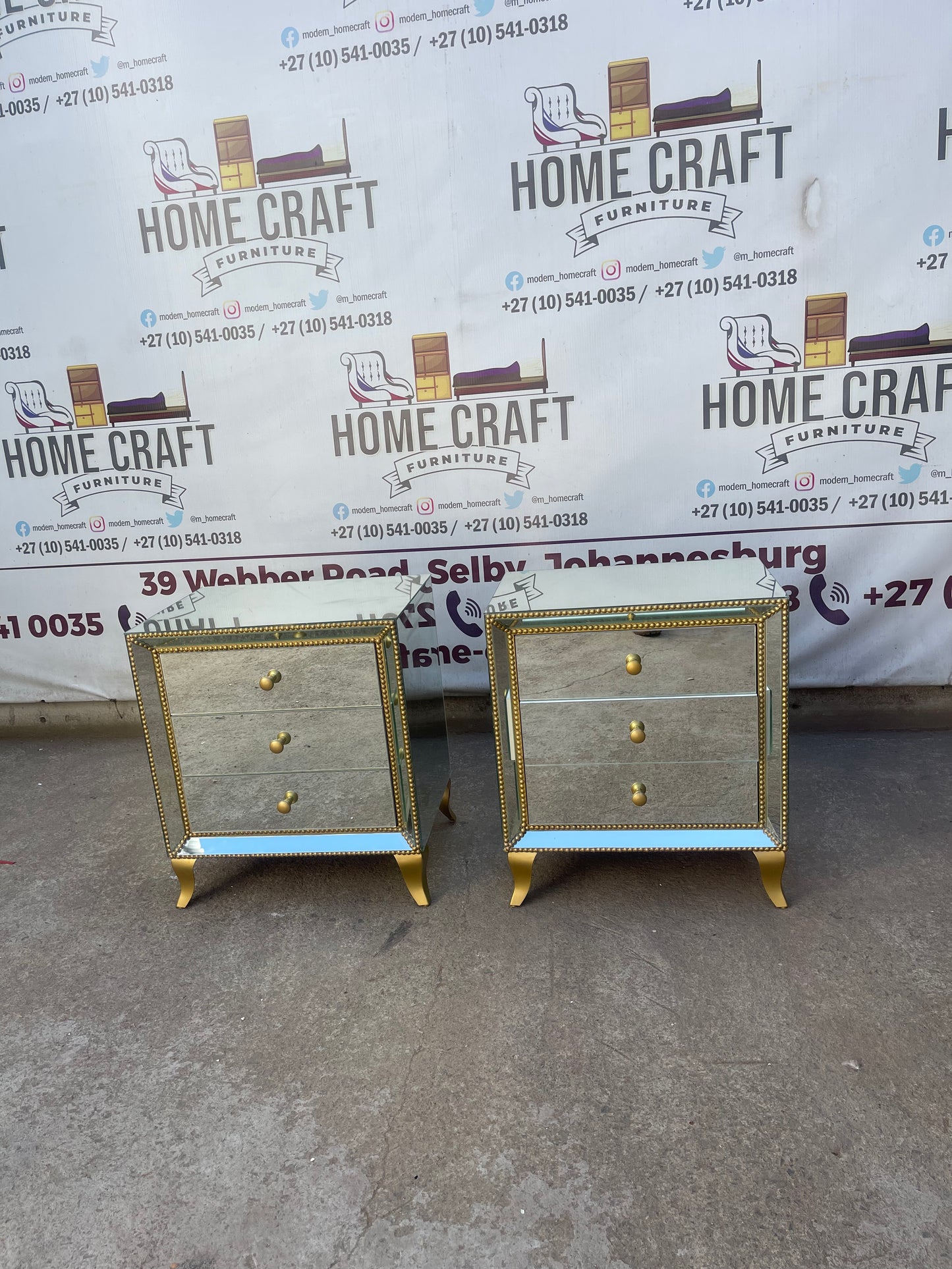 Face In - 3 Drawer Mirror Pedestals With Gold Studs