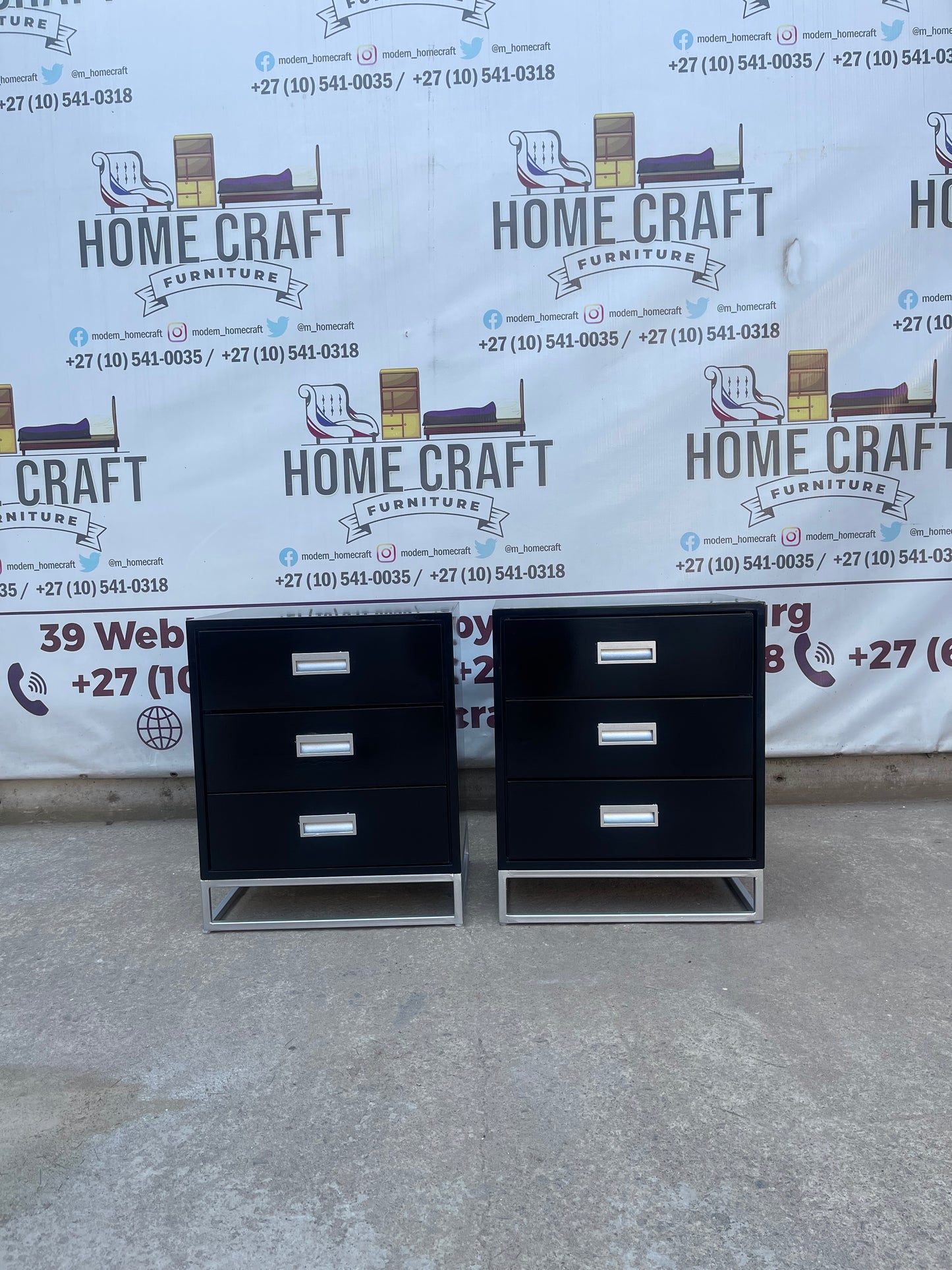 3 Drawer Pedestals With Centre Hole Handles
